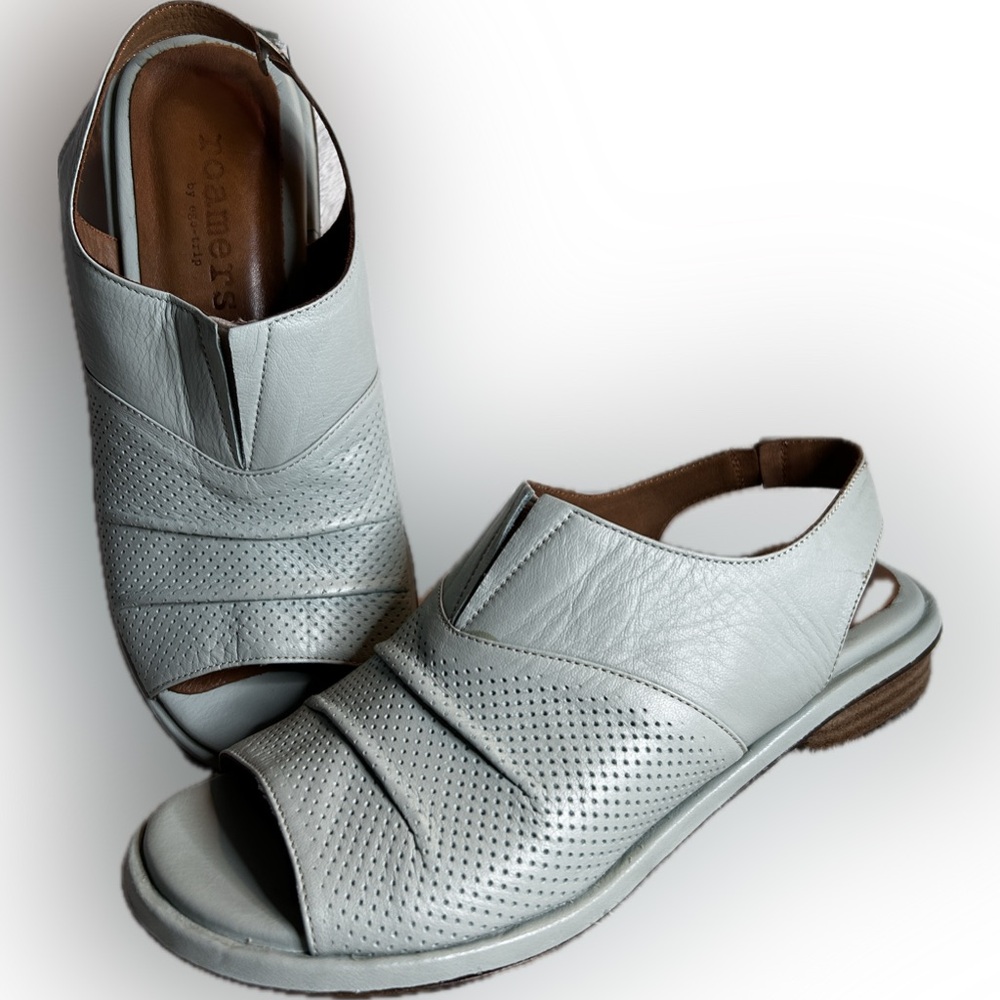 Roamers by Ego-Trip Paisley Sandals